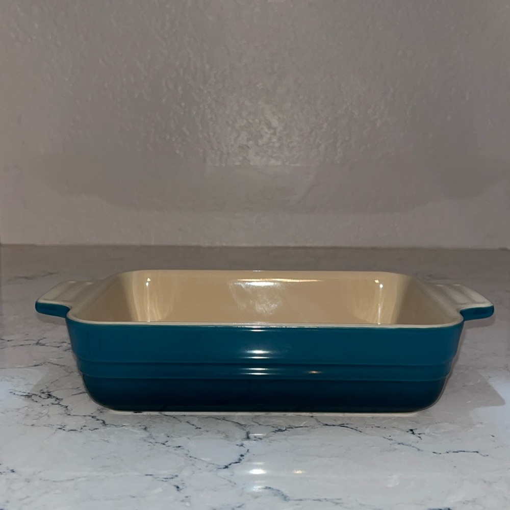 New! Le Creuset HTF deep teal 18 CM rectangular baking dish